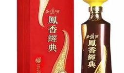 娱乐吃瓜酱西凤酒,品味传统佳酿，畅谈娱乐圈趣事