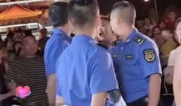 网红调料哥被爆料视频,揭秘背后惊人真相