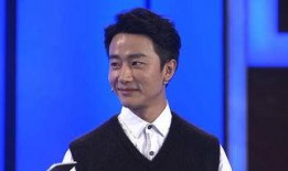 圈内人爆料邓凯的恋情视频,甜蜜视频引网友热议