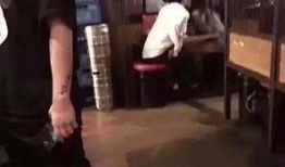 男生爆料女朋友吃饭视频,这吃相太豪放！